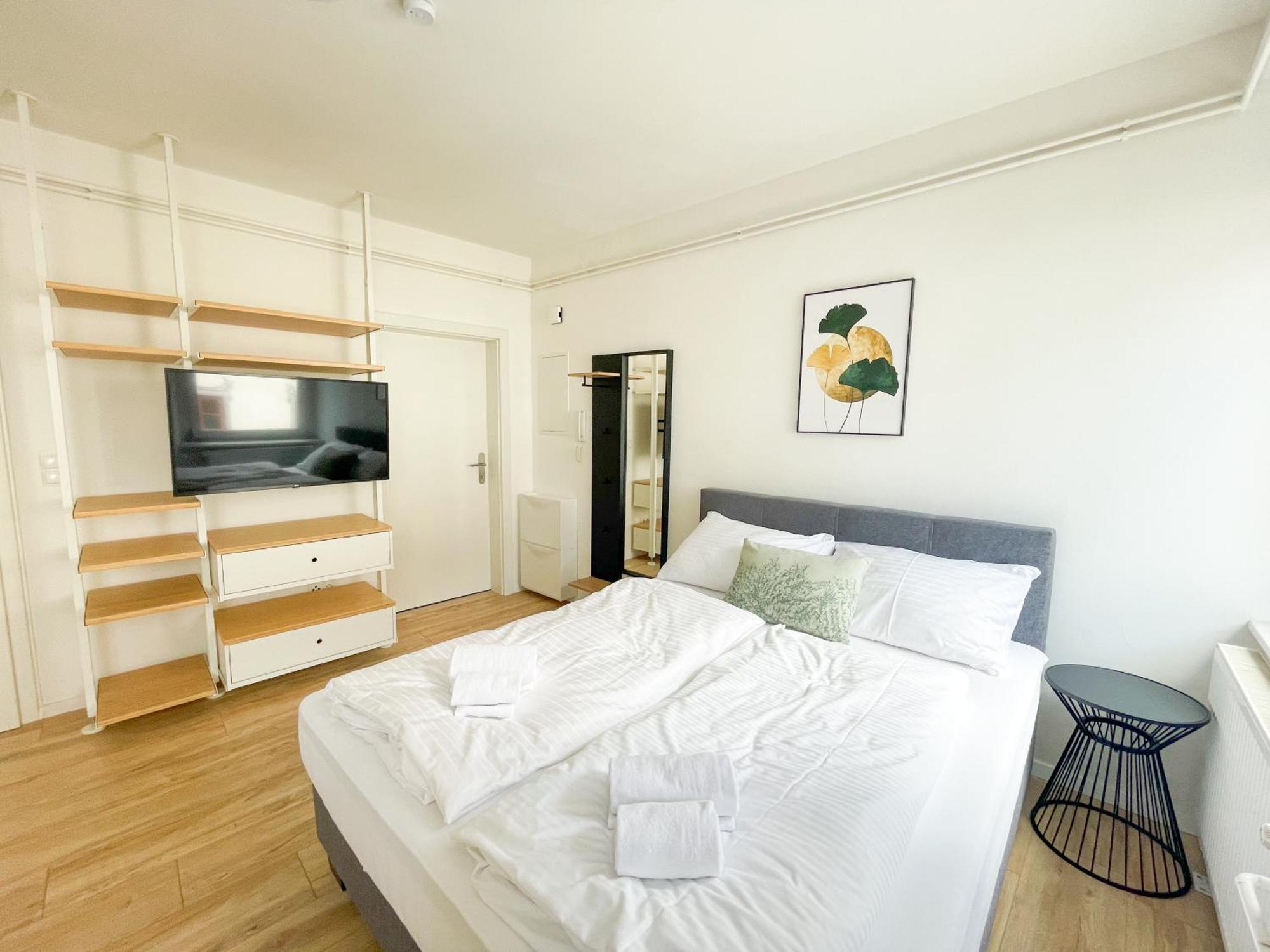 Contactless Self-check-in - Stayhere Studio 4